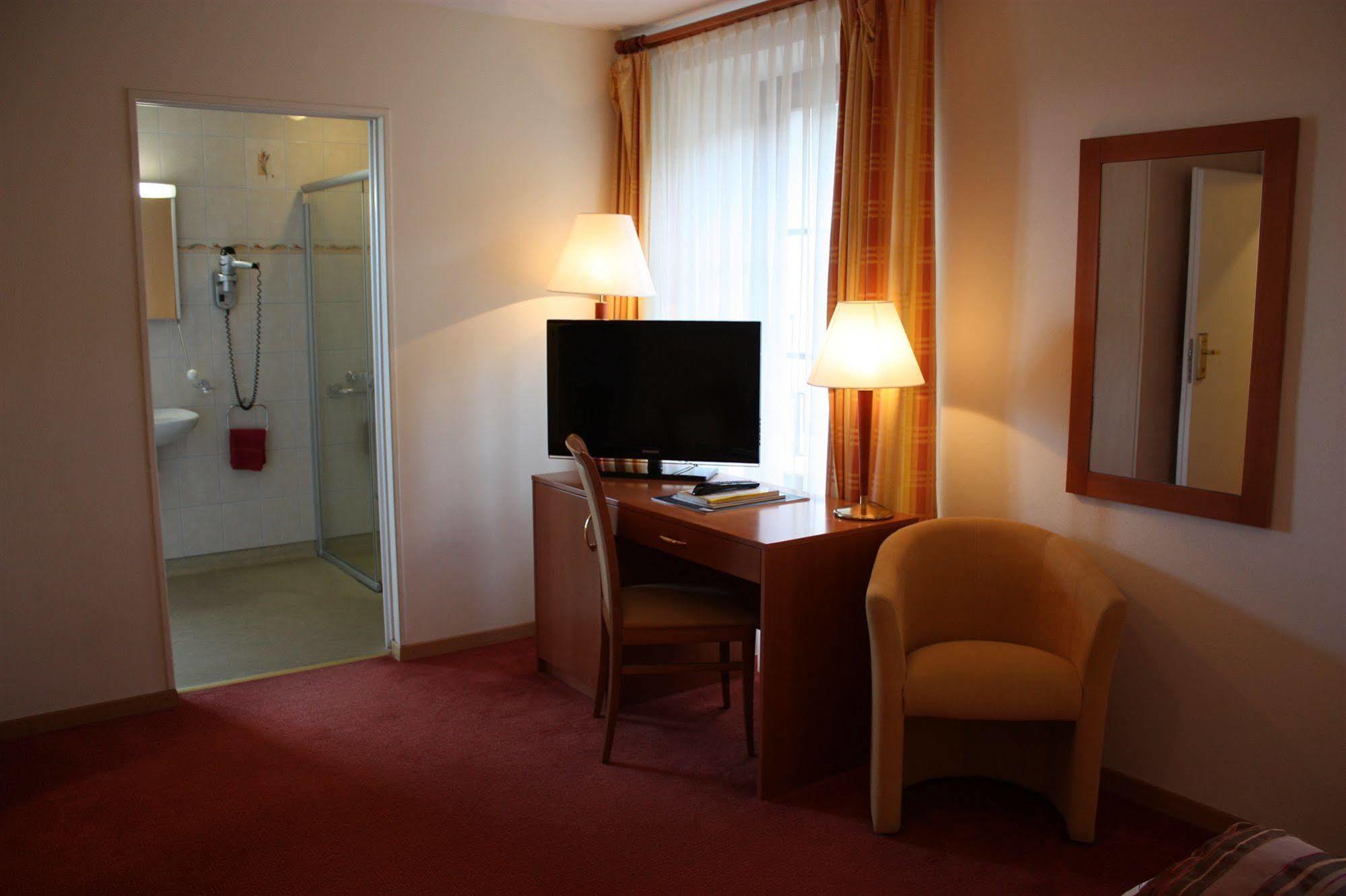 Auberge Communale A L'Union Gilly Eksteriør billede